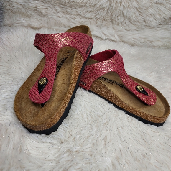 Birkenstock Women's Shiny Python Gizeh Toe-Post Sandals Fuchsia - Picture 6 of 10